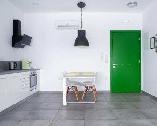 אתונה Hermes Apartments מראה חיצוני תמונה